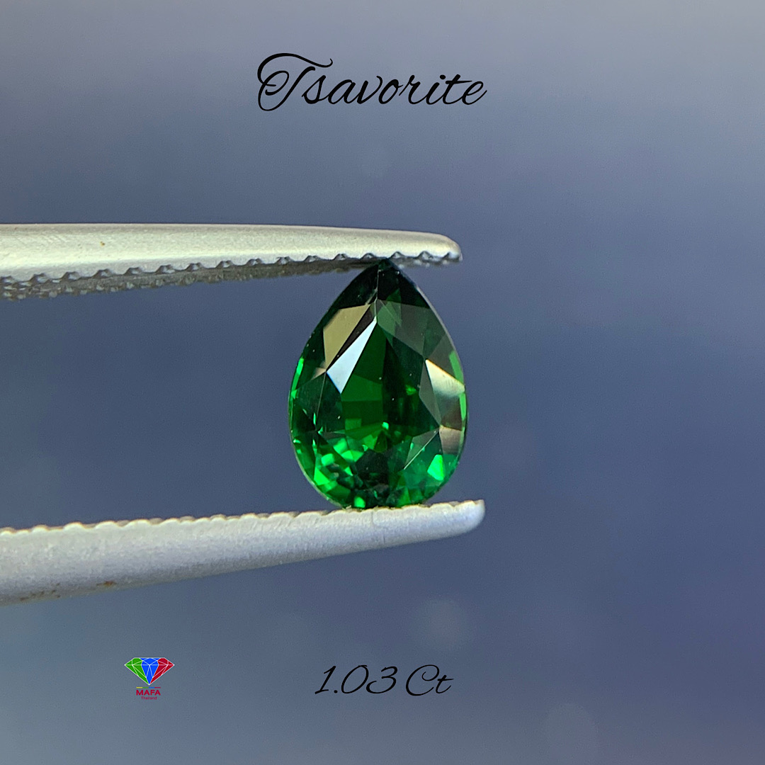 Natural Green Tsavorite Garnet TS018